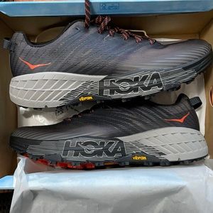 Men's Hokas Speedgoat 4